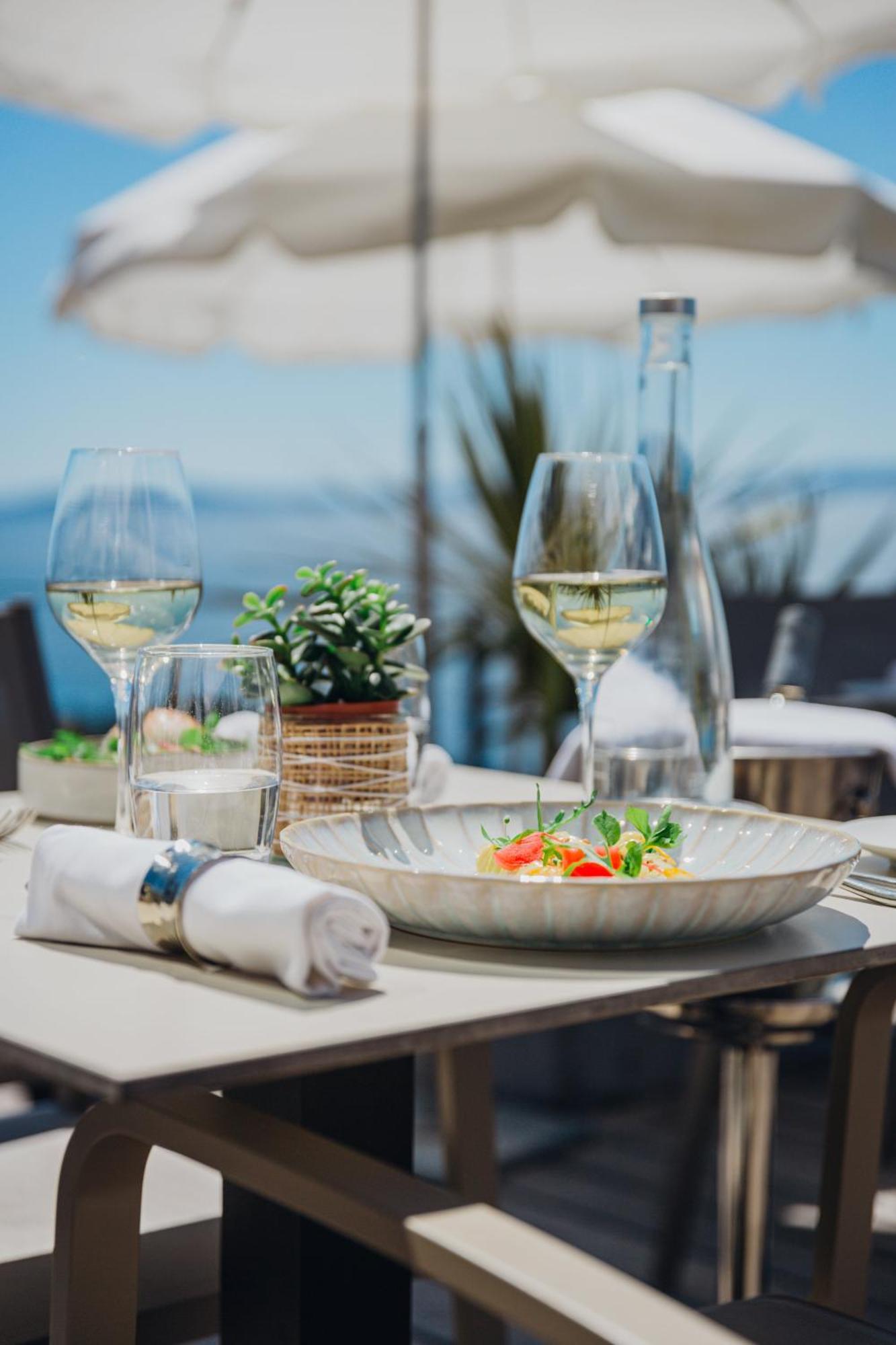 La Douce Hotel